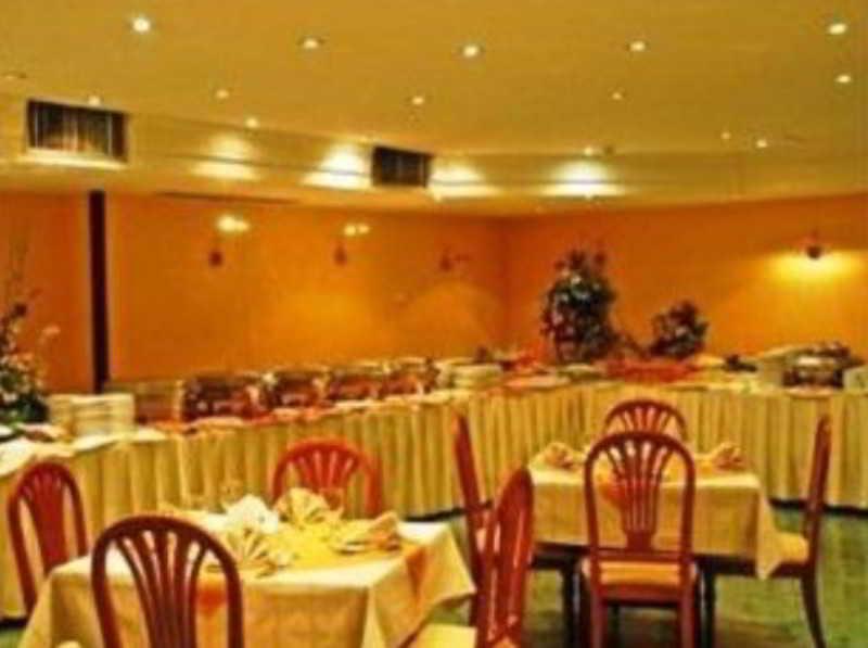 Region Hotel Amman Buitenkant foto